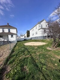 Building Photo - 56 Kent Ln