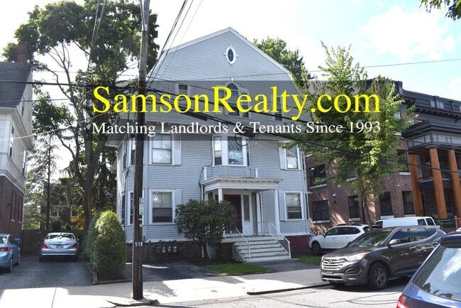Building Photo - 173 Lloyd Ave