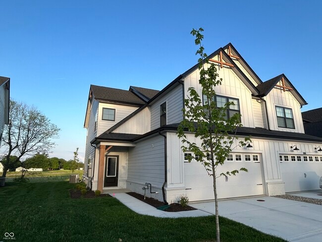 Building Photo - 17541 Gruner Wy