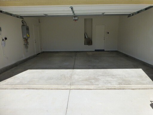 Building Photo - 4-Bedroom Home in Gated West Creek Communi...