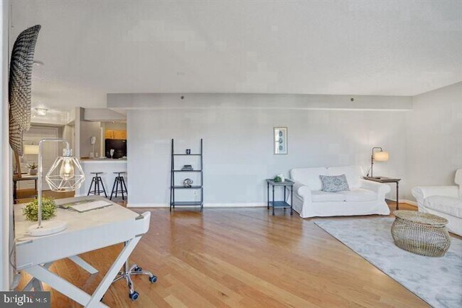 Building Photo - 1200 Braddock Pl