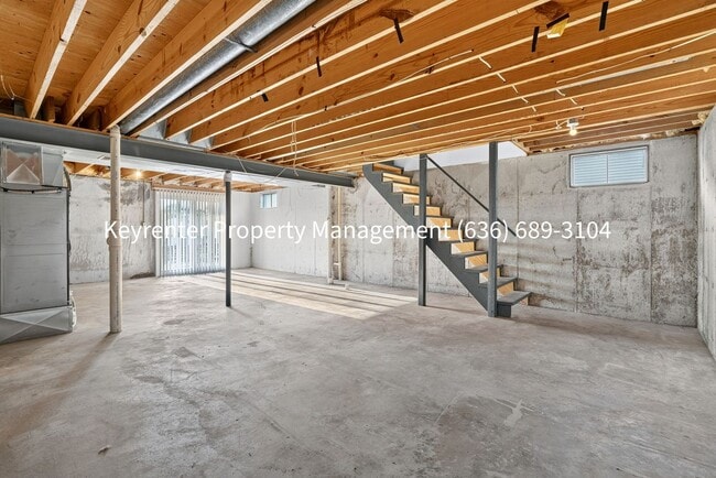 Building Photo - Charming 2-Bedroom Condo Available for Rent in Saint Peters!