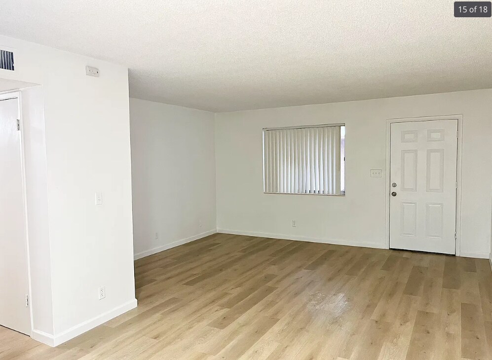 Building Photo - 831 N Belvedere Ave