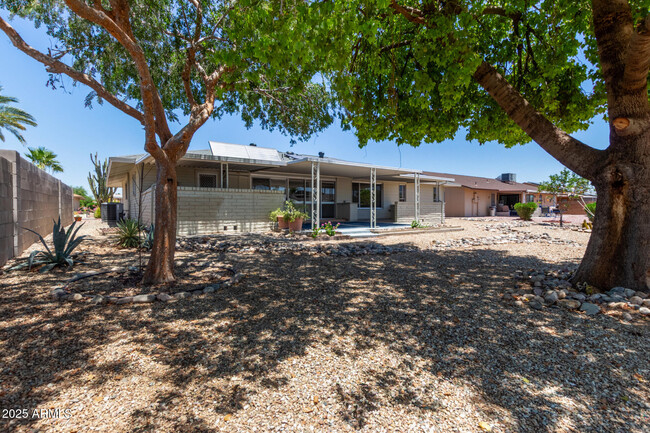 Building Photo - 12643 W Regal Dr