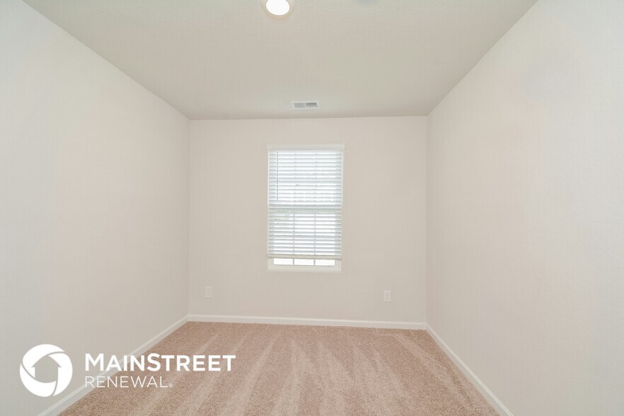 Building Photo - 356 Gourd St