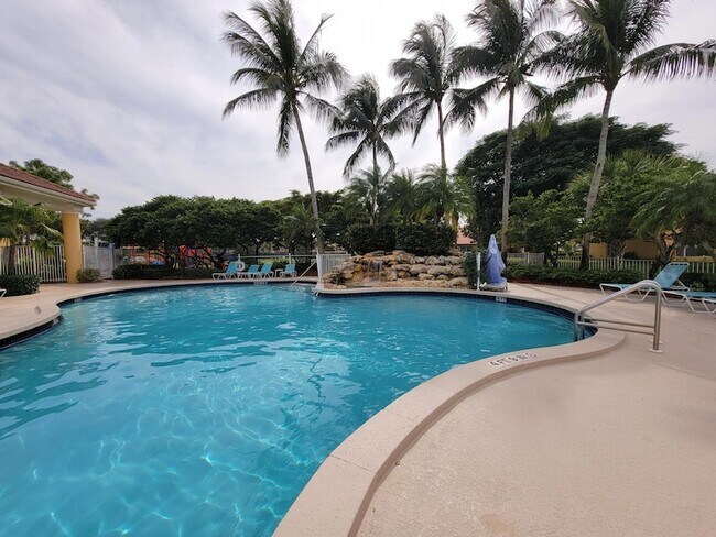 Building Photo - 3041 Casa Rio Ct