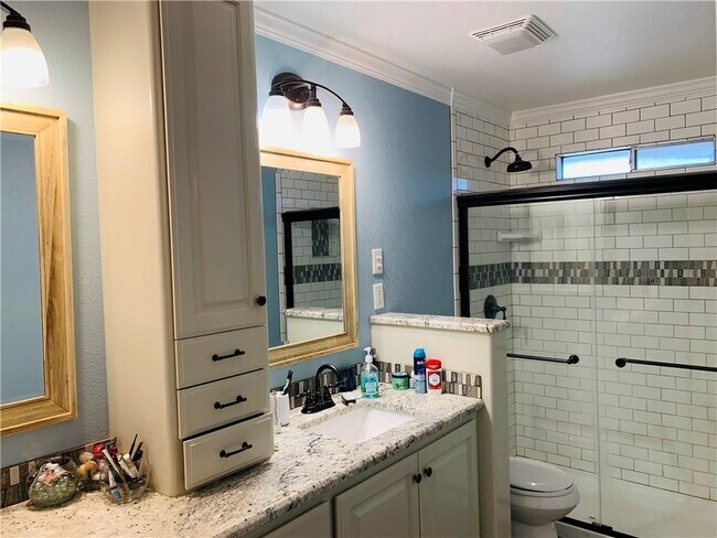 Building Photo - 5005 Goldeneye Dr