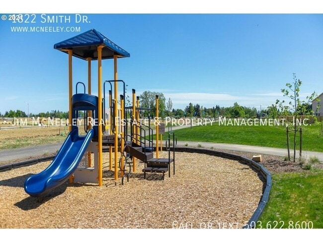 Building Photo - 1822 Smith Dr