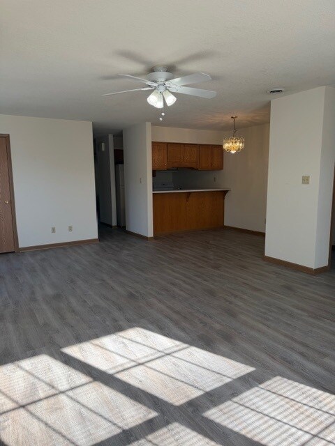 Building Photo - 144 Daleview Dr