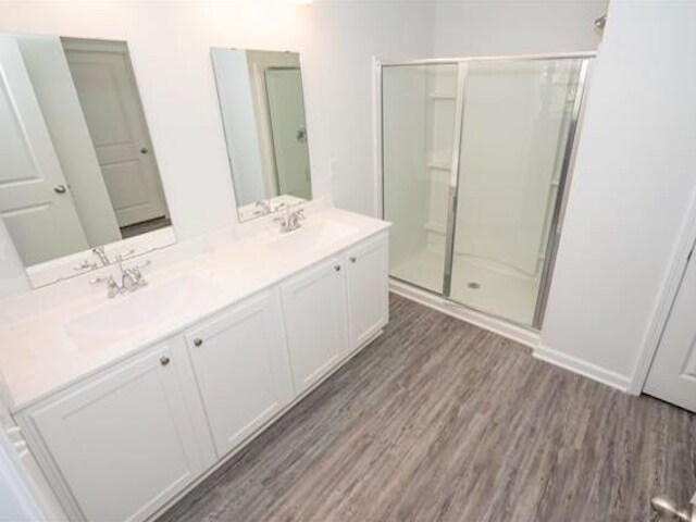 Building Photo - 268 Legends Vlg Lp