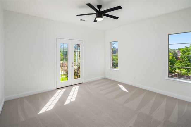 Building Photo - 3871 Venetian Way