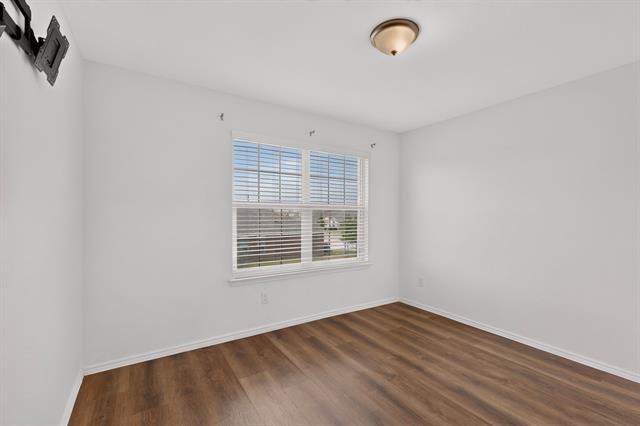 Building Photo - 2285 Obsidian Dr