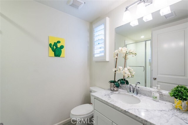 Building Photo - 53 Strawberry Grove