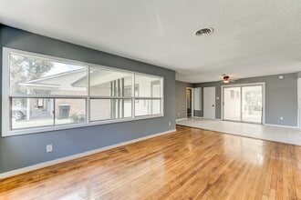 Building Photo - 8623 Norton Dr