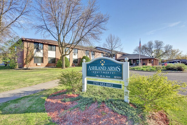 Building Photo - Ashland Arms
