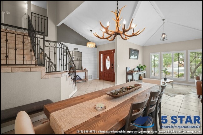 Building Photo - 6052 Bandolero Dr