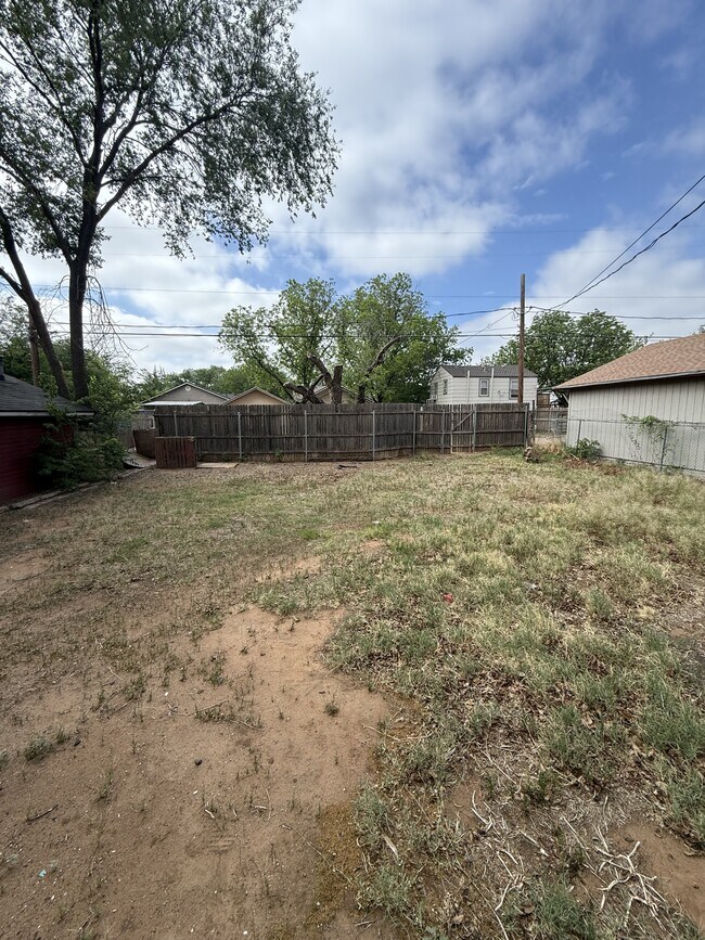 Building Photo - 2119 15th St