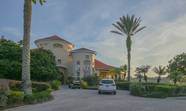 Building Photo - 7270 Westpointe Blvd