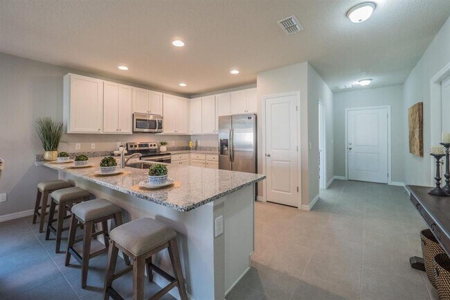 Building Photo - 1701 Pilchard Dr