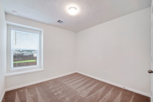 Building Photo - 15723 Autumn Chicory Dr