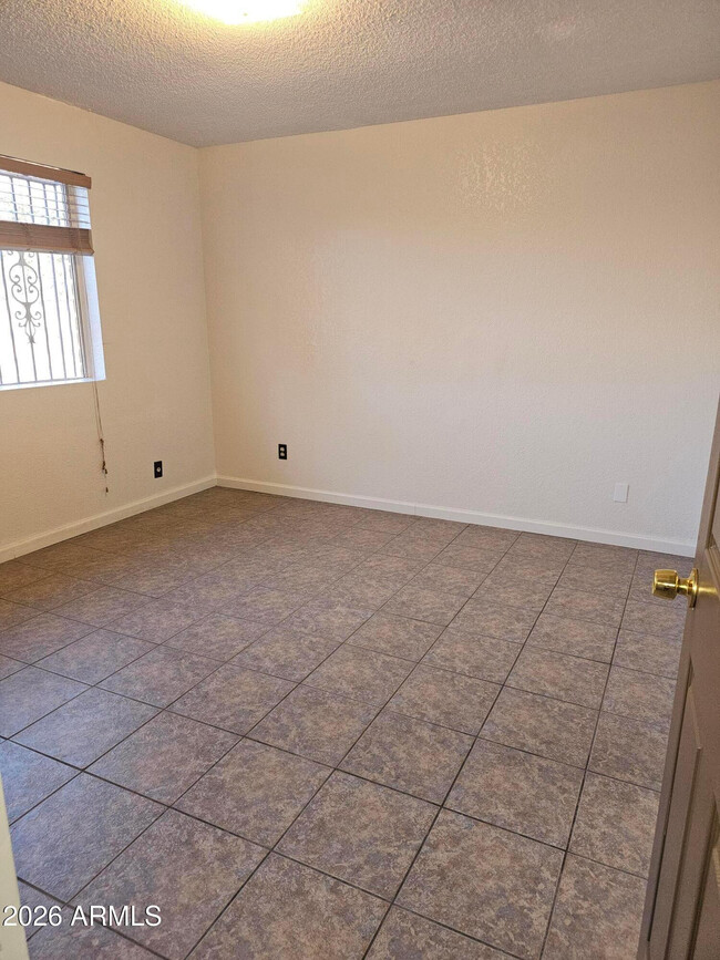 Building Photo - 4933 Marconi Dr