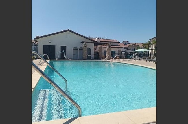 Building Photo - 2060 Millennium Wy