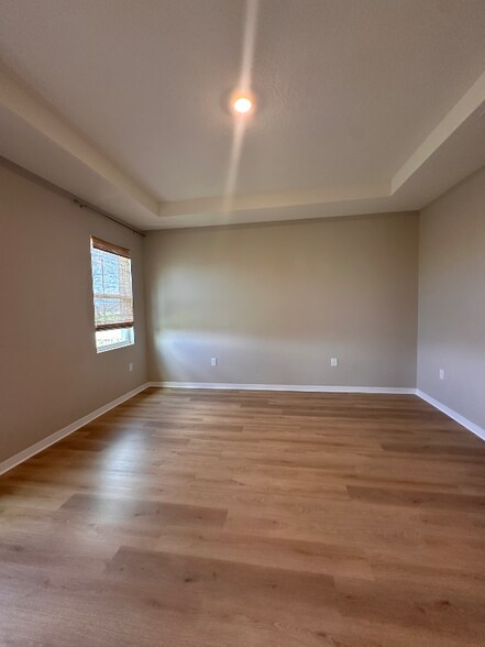 Building Photo - 3934 Lively Coral Pl
