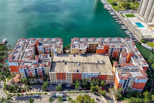 Building Photo - 17100 N Bay Rd
