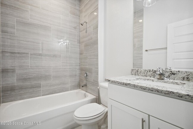 Building Photo - 918 Algardi St SE