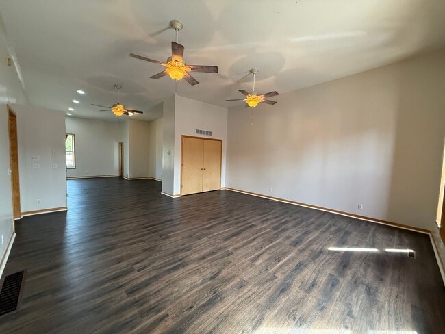 Building Photo - Spacious Newly Remodeled 2-Bedroom Upper Apartment in the Village of Grass Lake