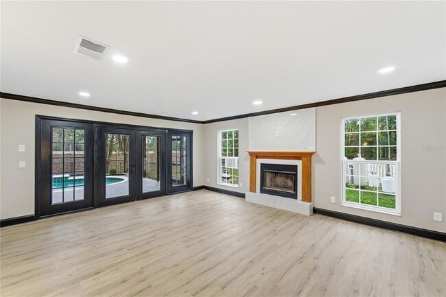 Building Photo - 14728 Henson Rd