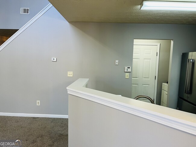 Building Photo - 2119 Manhattan Pkwy