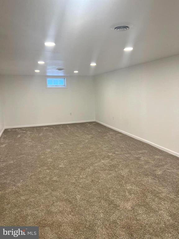 Building Photo - 1407 Gordon Dr