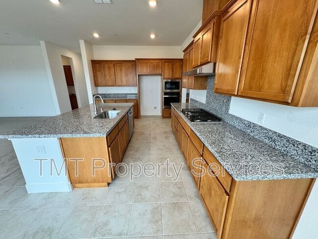 Building Photo - 10315 Marama Wy