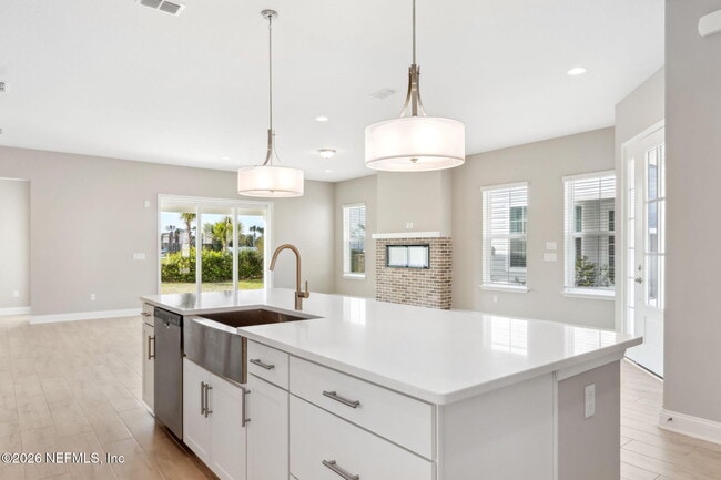 Building Photo - 571 Marquesa Cir