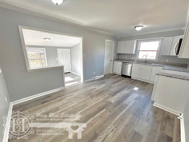 Building Photo - 2312 New Orleans St