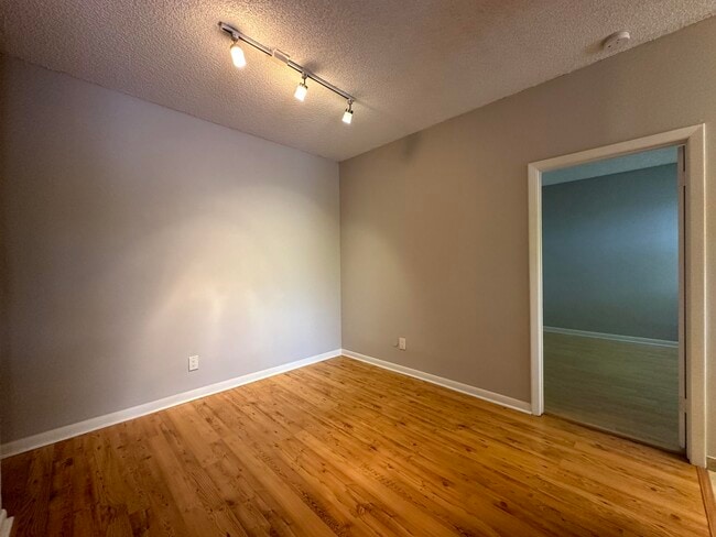 Building Photo - 641 Cypress Lake Blvd