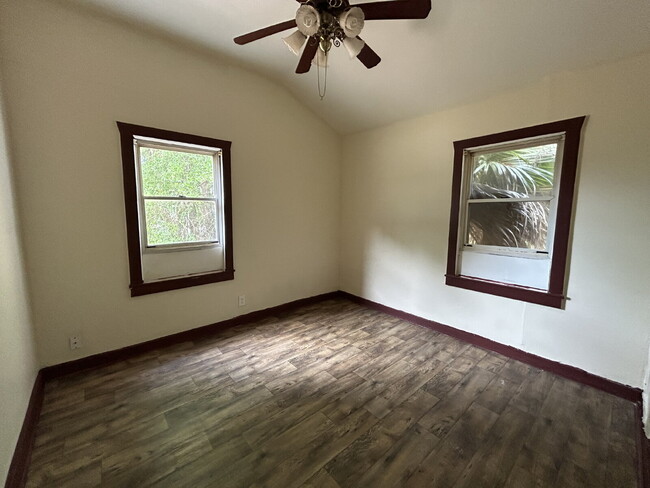 Building Photo - Home for Rent