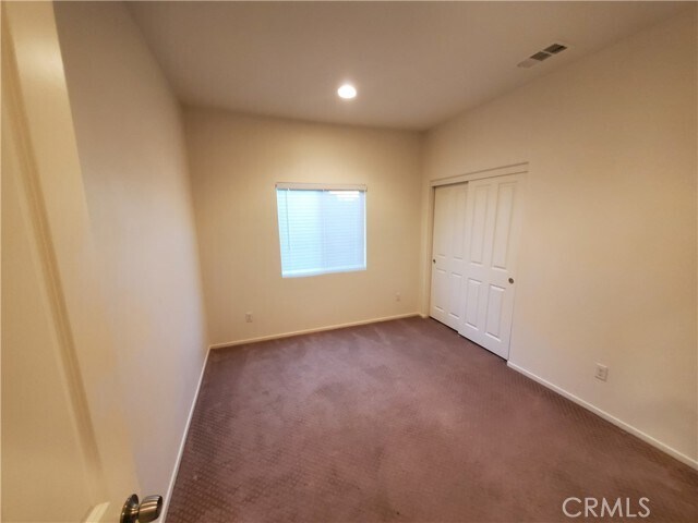 Building Photo - 35349 Mickelson Dr