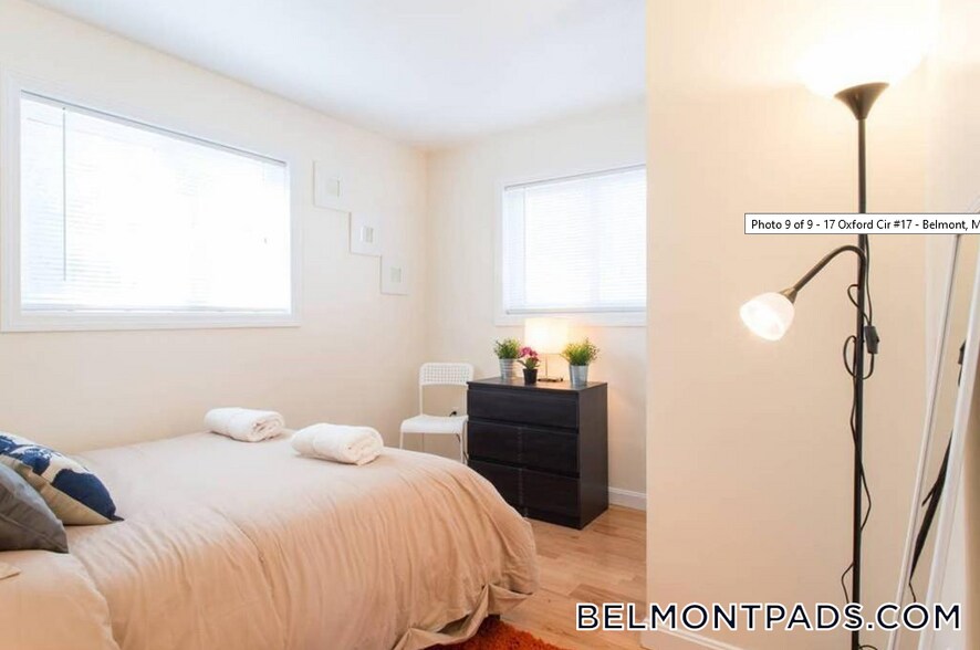 Building Photo - 17 Oxford Cir