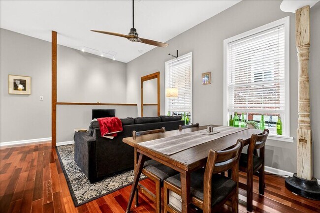 Building Photo - 1010 Allen Ave