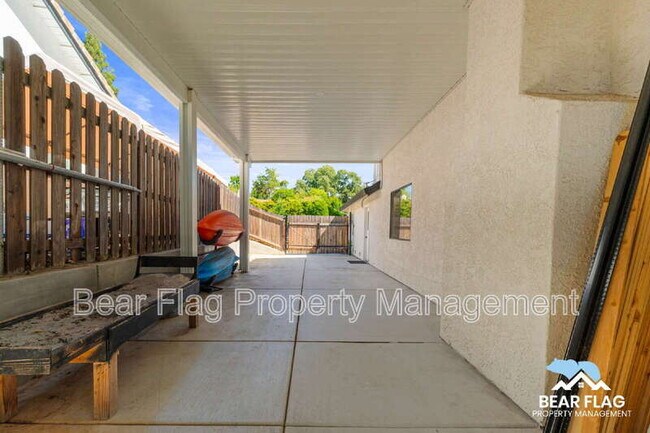 Building Photo - 1601 Wyndham Way