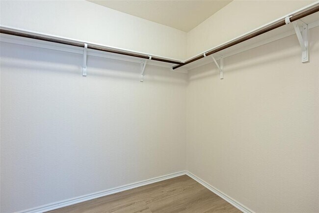 Building Photo - 3701 Black Granite Dr