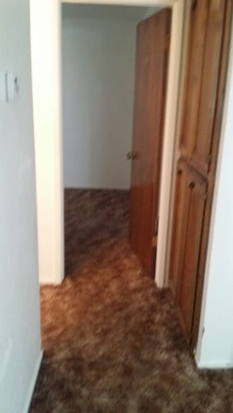 Building Photo - 310 Saint Michael Ct