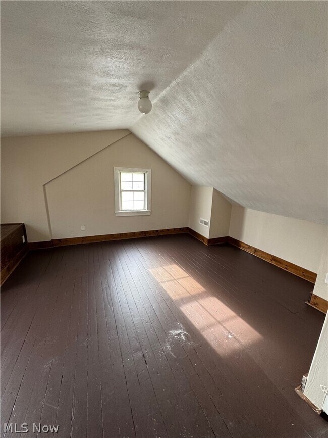 Building Photo - 3706 Walton Ave