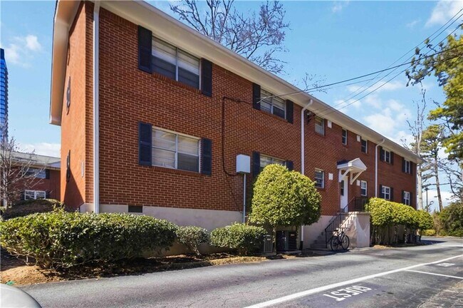 Building Photo - 3660 Peachtree Rd NE