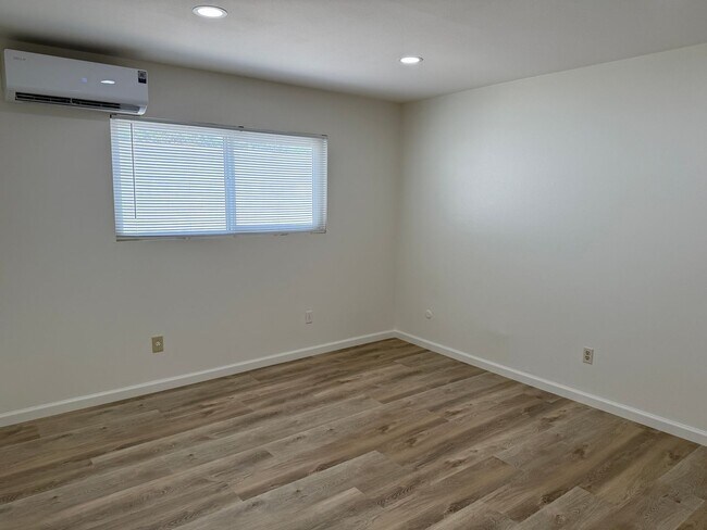 Building Photo - 4738 Elderwood Ct