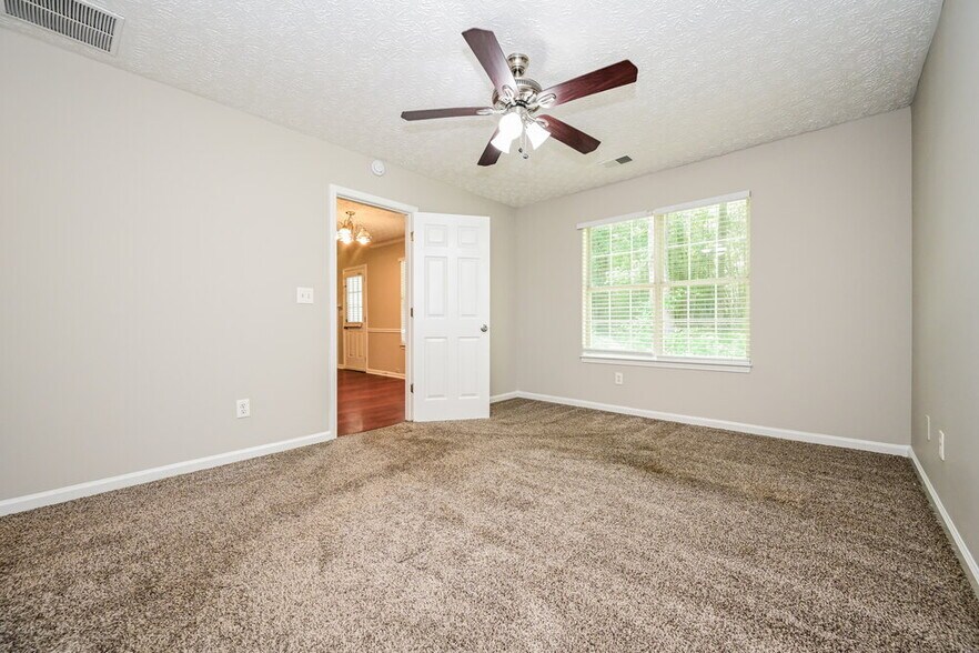 Building Photo - 434 Fairhaven Ct