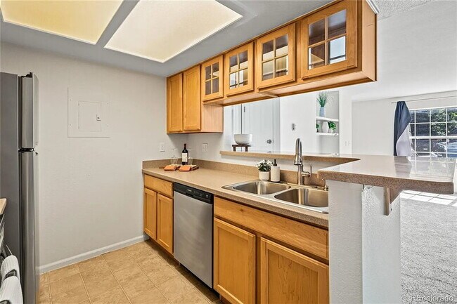 Building Photo - 9212 E Arbor Cir