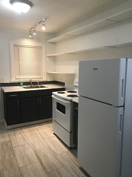 Building Photo - 595 South 7th Street